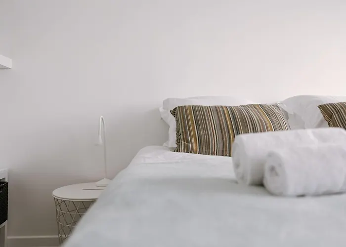 Casiola - New Apartment With Beautiful Sea View Daire *