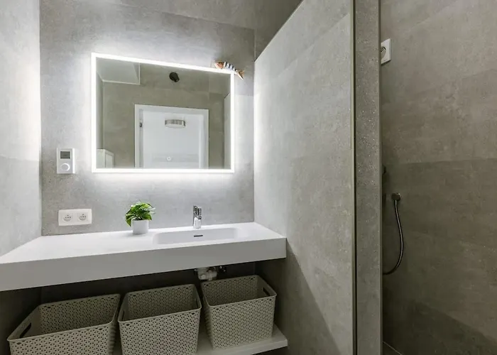 Casiola - New With Beautiful Sea View Appartement